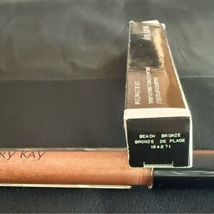 Mary Kay Unlimited Lip Gloss Beach Bronze New in Box